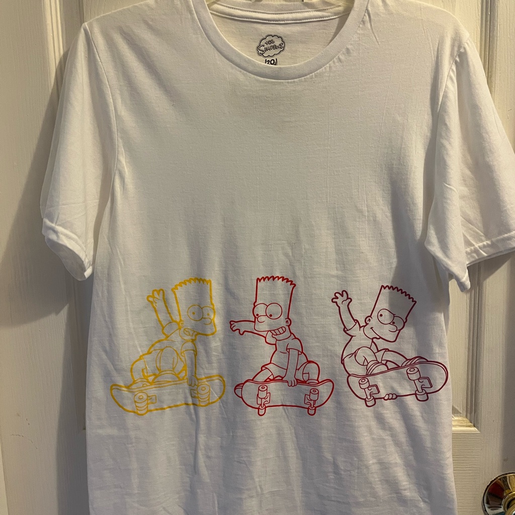 Mens Bart Simpson White TShirt With Skateboarding Graphic Size Small Brand New Mens Bart Simpson White TShirt With Skateboarding Graphic Size Small Brand New
